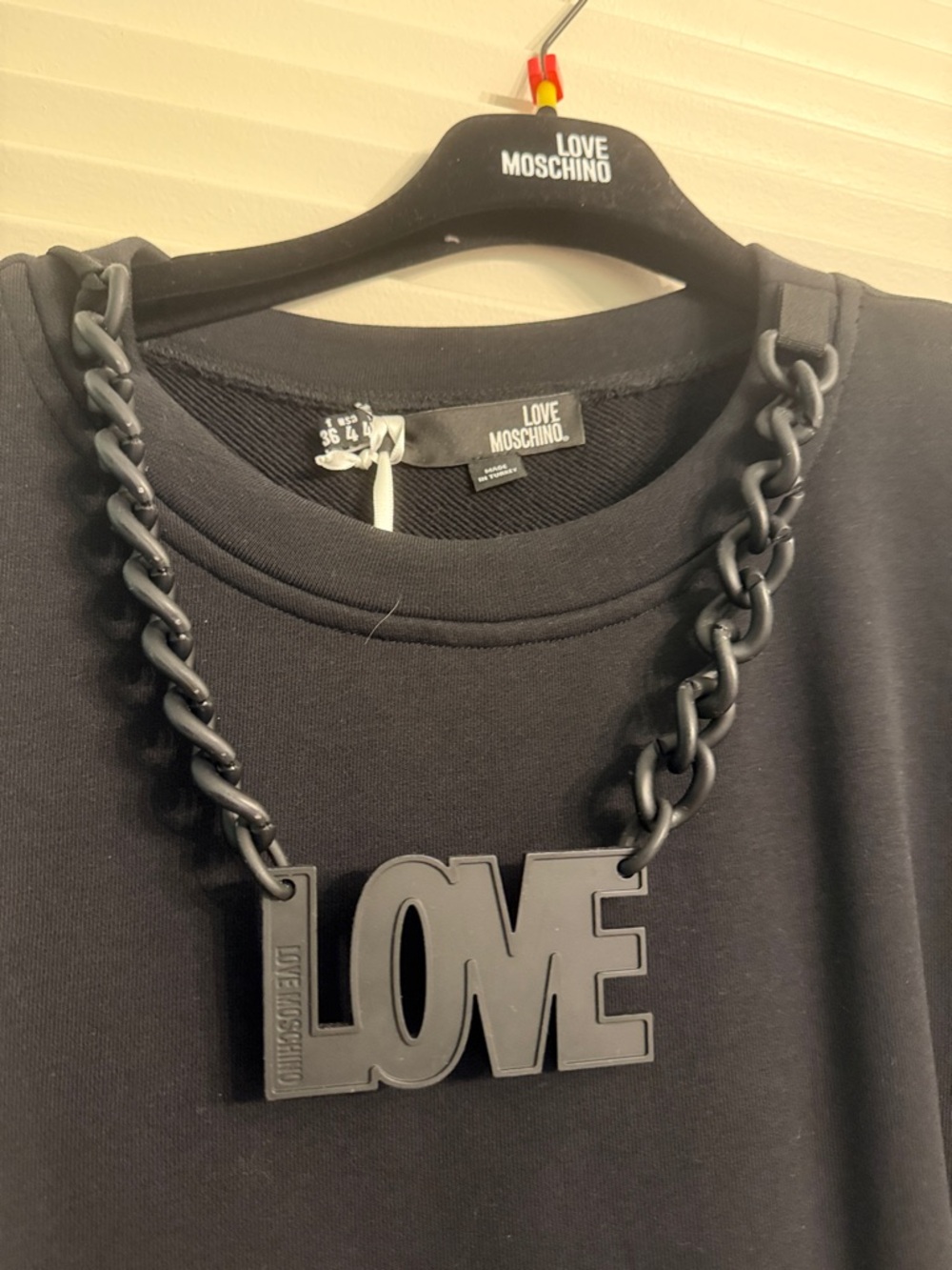 Love Moschino LOVE Black Chain Necklace Dress Tunic Top Side Pockets Size 4 - Picture 4 of 8